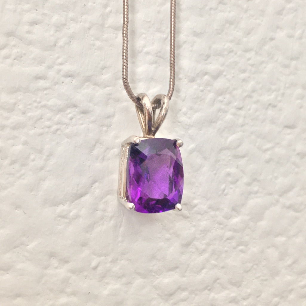 Beautiful Vintage Amethyst Necklace Pendant